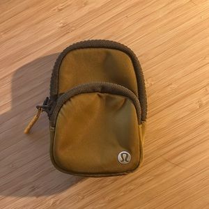 Lululemon nano clip on backpack